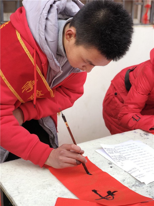 郑州45中有位不忘初心的逐梦少年